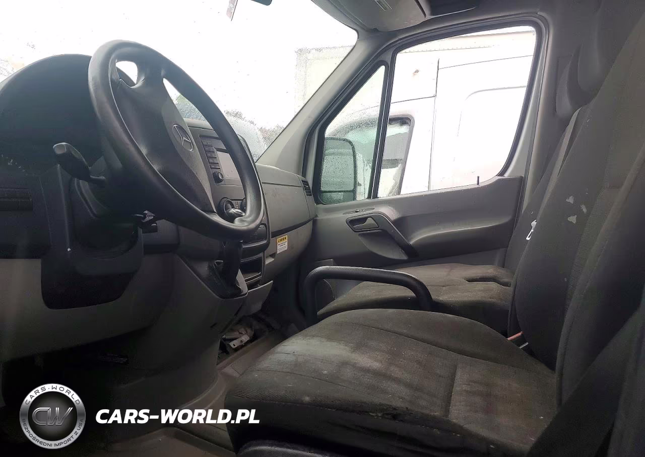 2015 Mercedes Benz Sprinter 3500 Delivery Van VIN:WD3PF4CC9FP114261 - 7