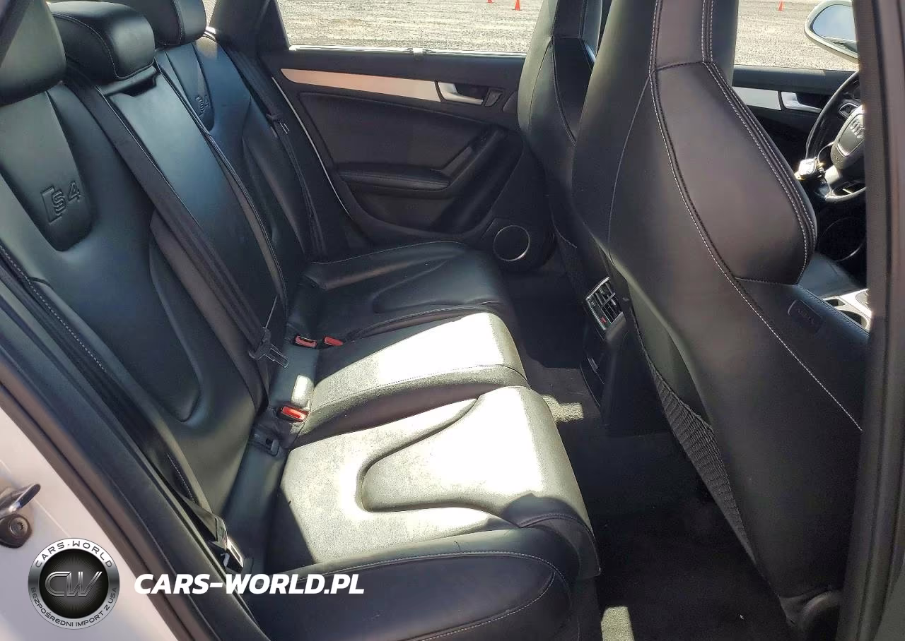 2012 Audi S4 Prestige VIN:WAUKGAFL9CA031822 - 10