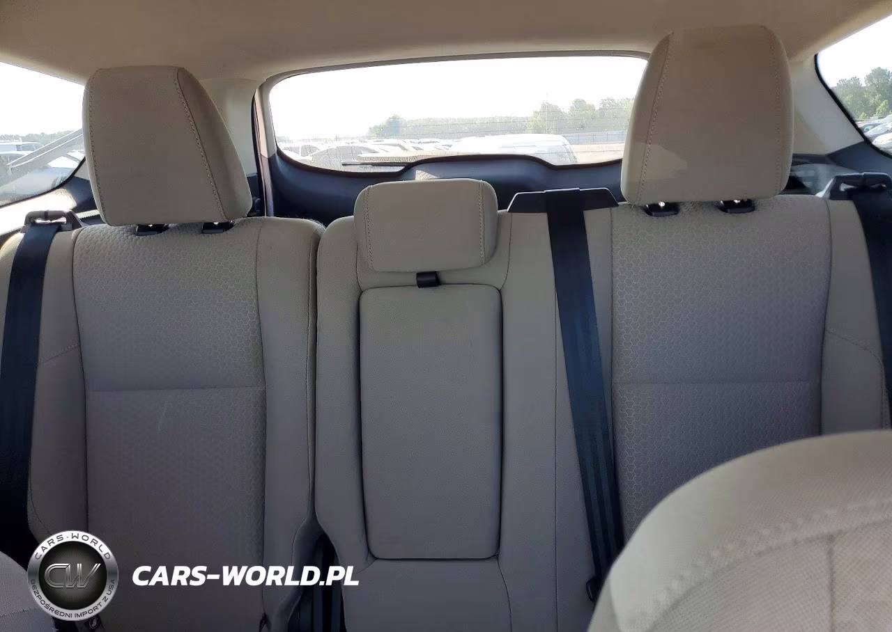 2019 Ford Escape Se VIN:1FMCU9G9XKUB83635 - 10