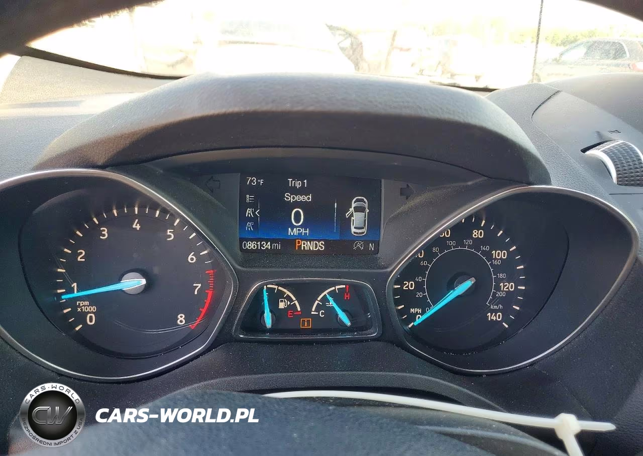 2019 Ford Escape Se VIN:1FMCU9G9XKUB83635 - 9