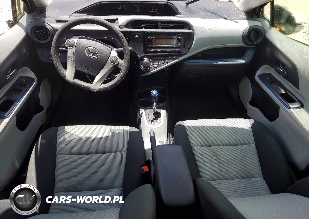 2012 Toyota Prius C Two VIN:JTDKDTB33C1520875 - 8