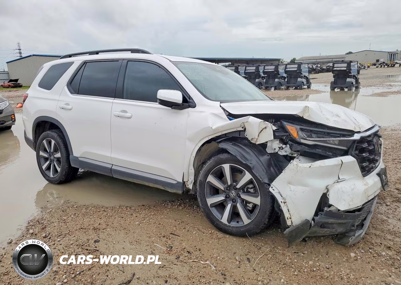 2025 Honda Pilot Touring VIN:5FNYG2H75SB007140 - 4