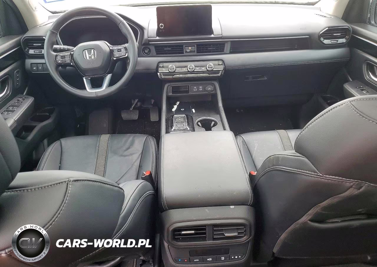 2025 Honda Pilot Touring VIN:5FNYG2H75SB007140 - 8