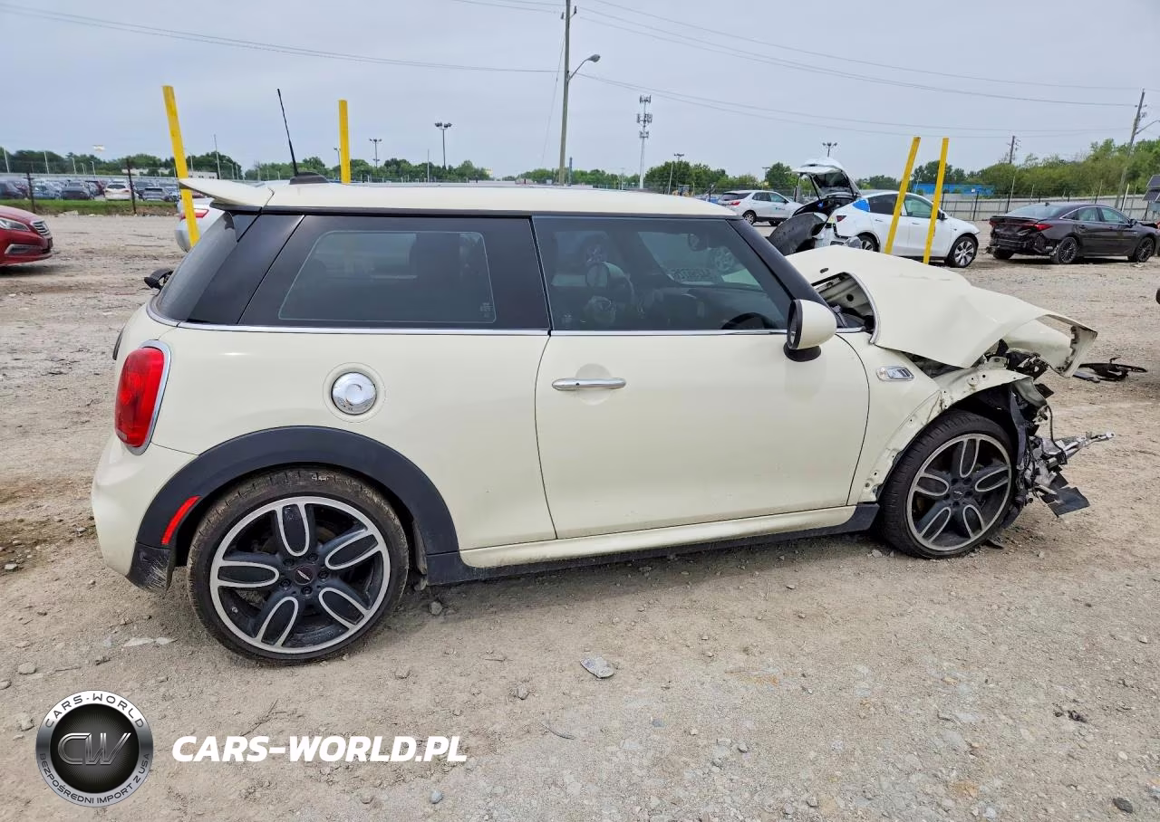 2018 Mini Cooper S VIN:WMWXP7C51J2A48140 - 3