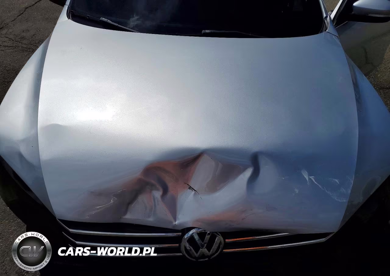 2015 Volkswagen Passat S VIN:1VWAT7A38FC112613 - 11