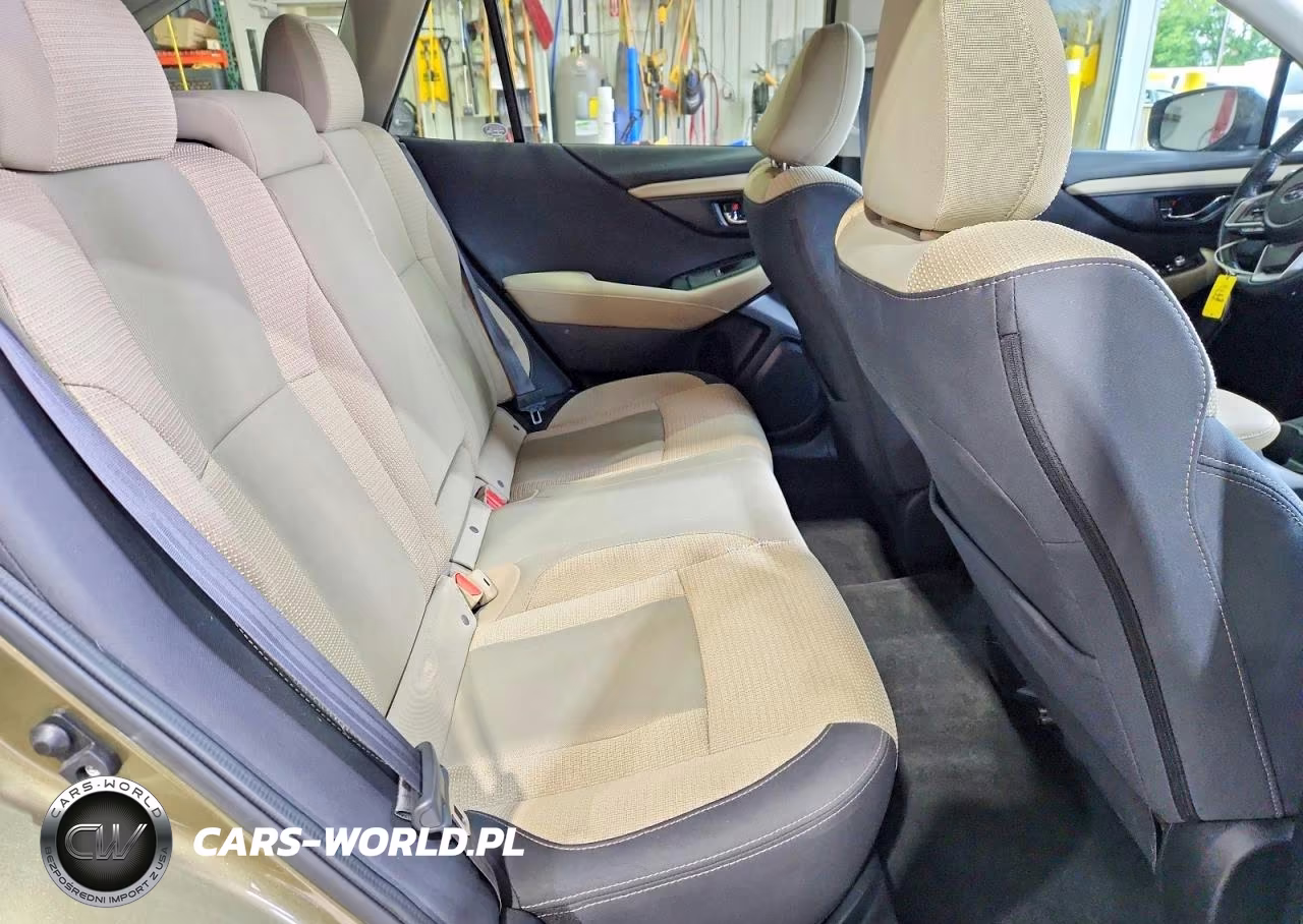 2021 Subaru Outback Premium VIN:4S4BTADC9M3111558 - 10