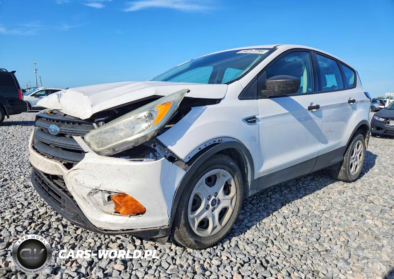 2017 Ford Escape S – zdjęcie 1 z 13