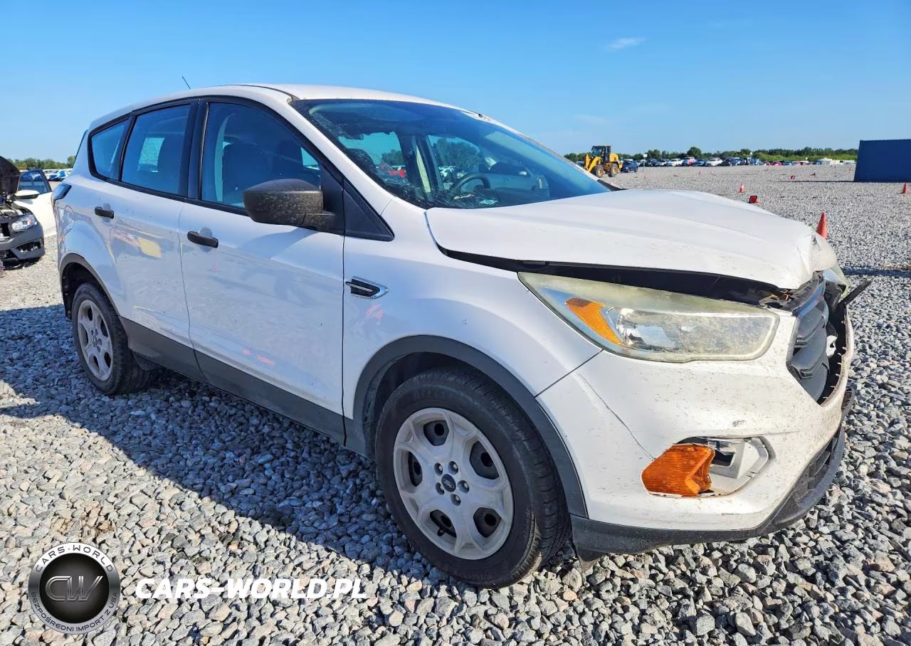 2017 Ford Escape S VIN:1FMCU0F76HUB05180 - 4