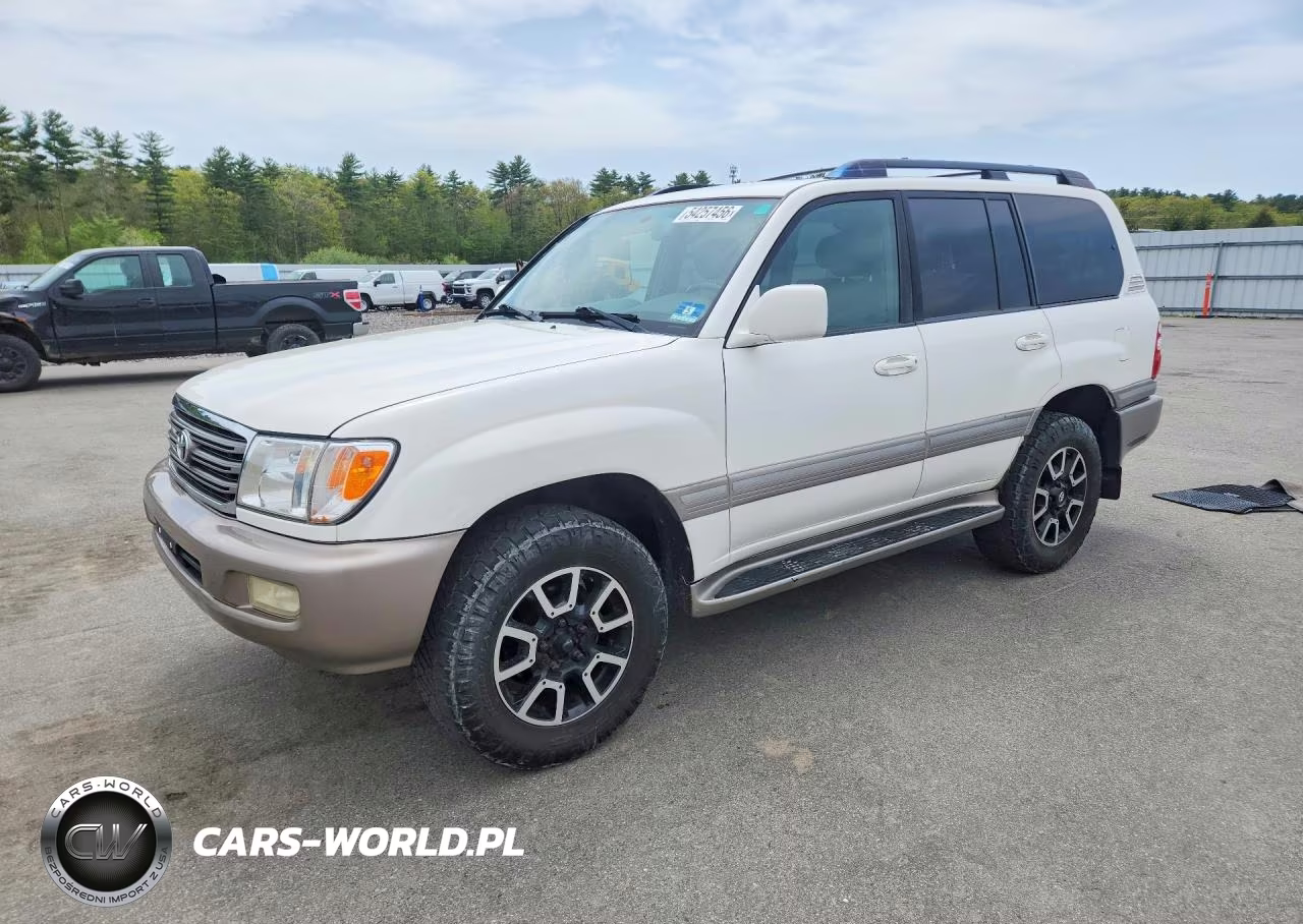 2004 Toyota Land Cruiser Base
