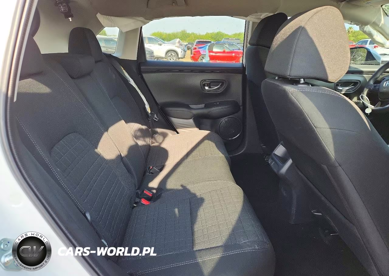 2026 Honda Hr-V Lx VIN:3CZRZ1H30TM743030 - 11