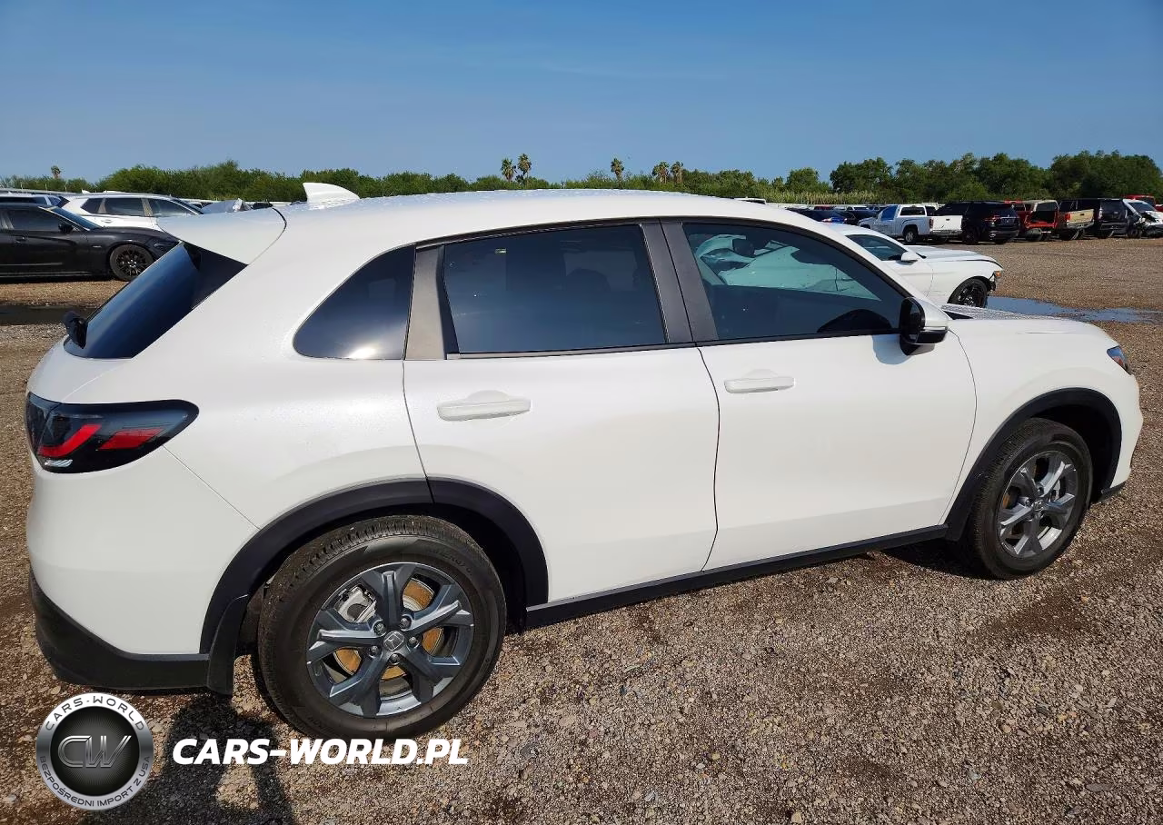 2026 Honda Hr-V Lx VIN:3CZRZ1H30TM743030 - 3