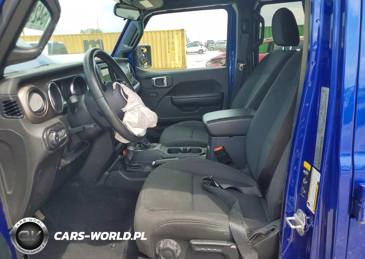 2020 Jeep Wrangler Unlimited Sport VIN:1C4HJXDG1LW328867 - 7