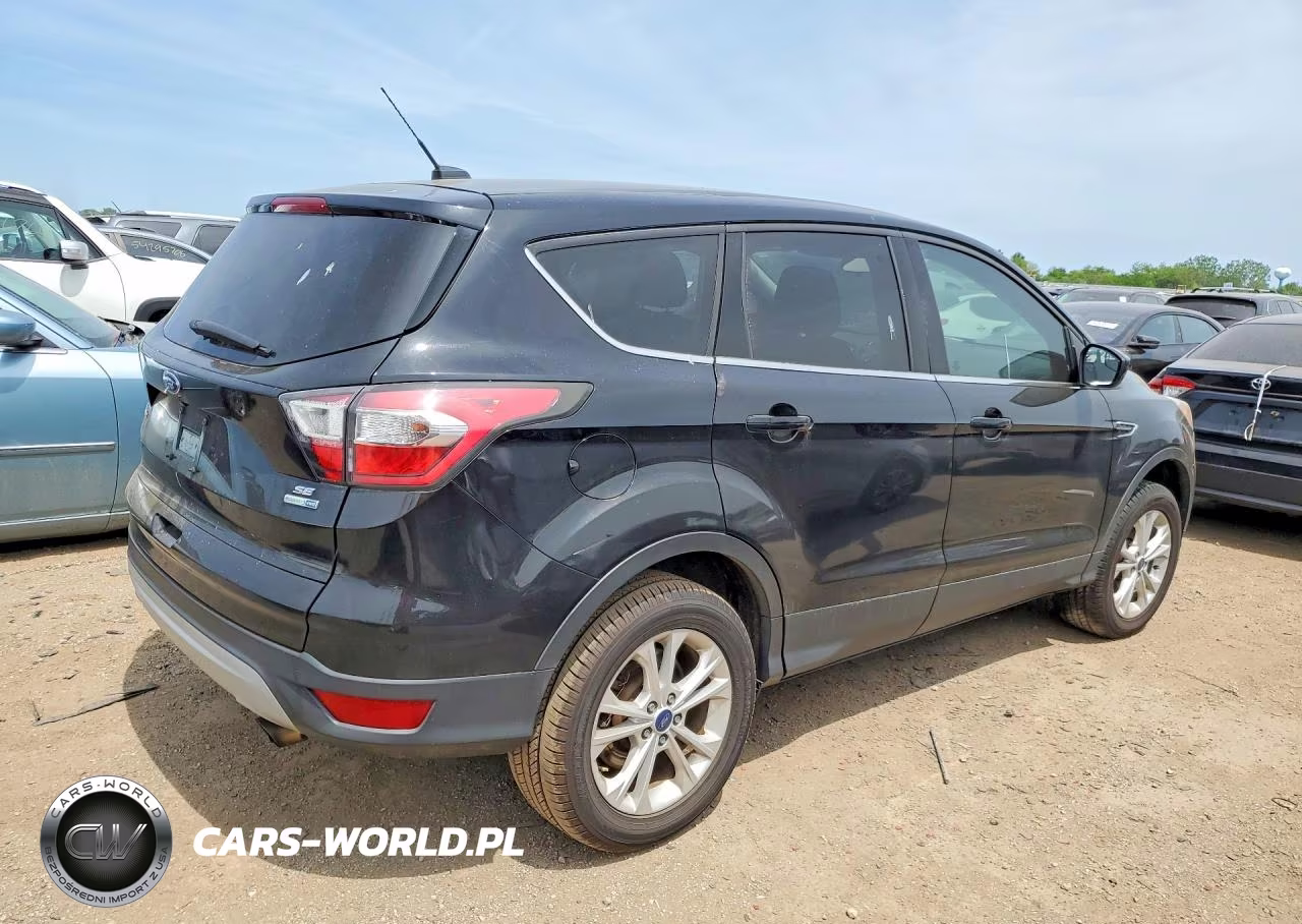 2017 Ford Escape Se VIN:1FMCU9GD1HUB03605 - 3