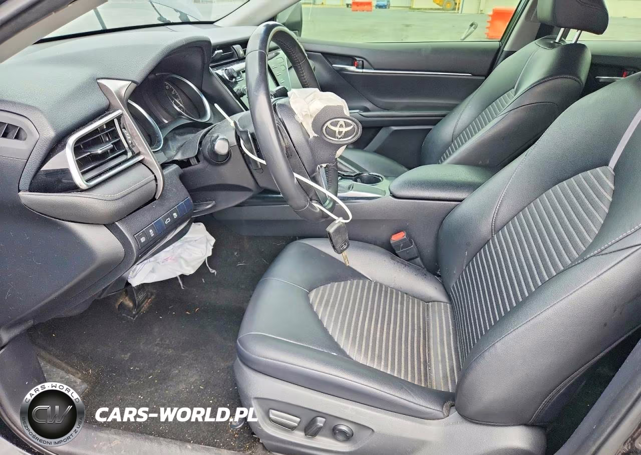 2018 Toyota Camry Se VIN:JTNB11HK0J3004384 - 7