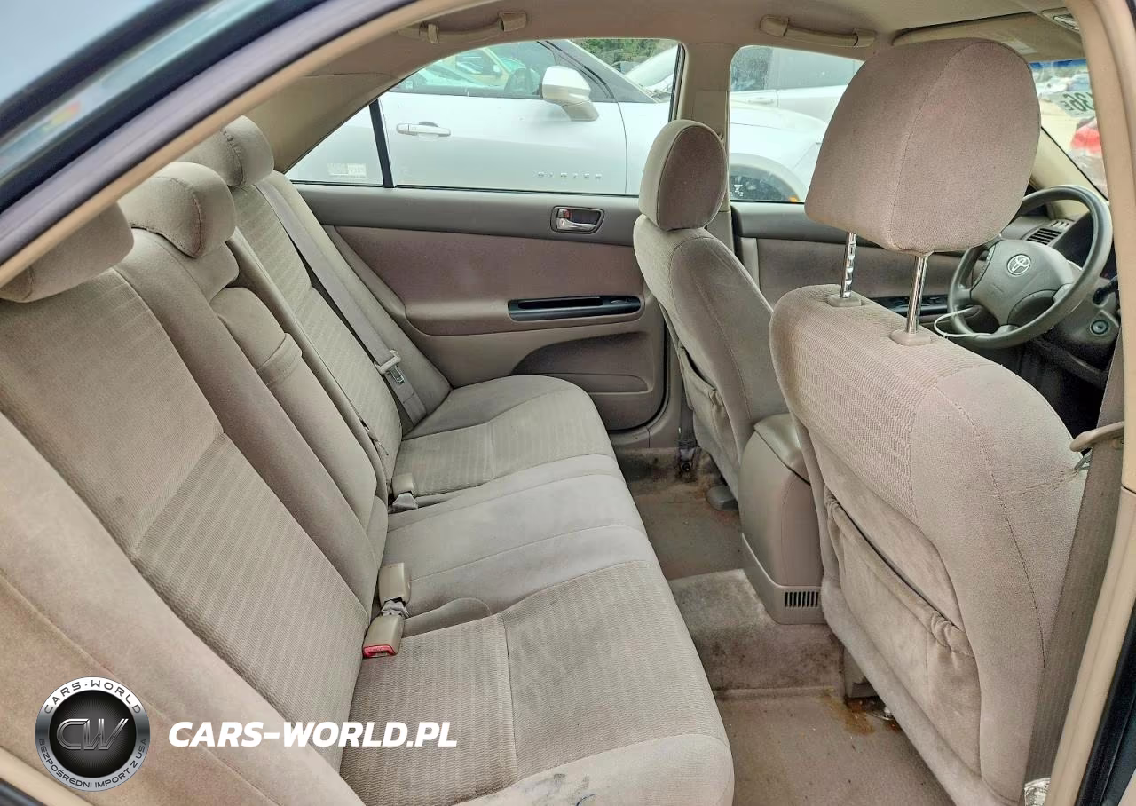 2005 Toyota Camry Le VIN:4T1BE32K65U044655 - 10
