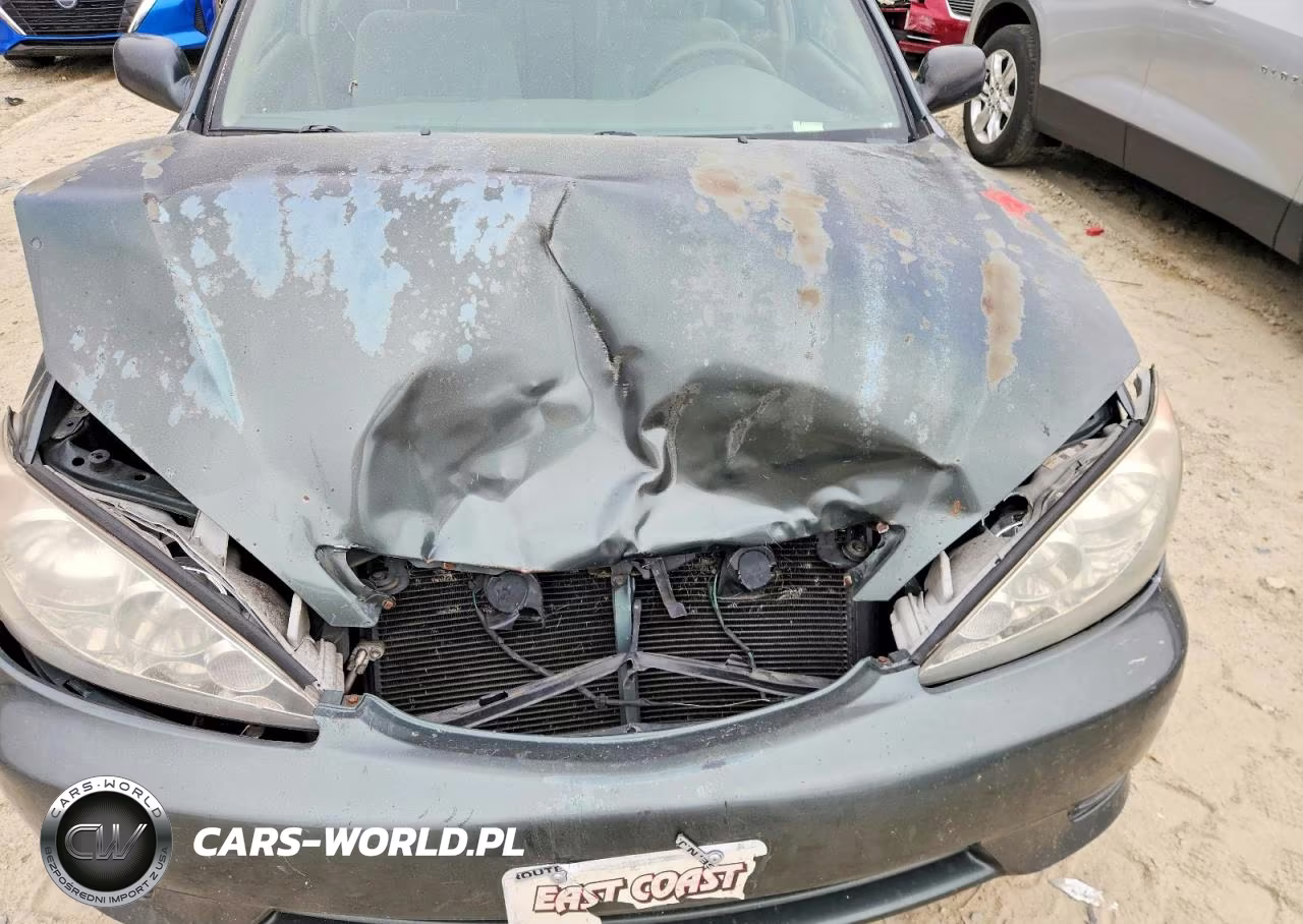 2005 Toyota Camry Le VIN:4T1BE32K65U044655 - 11