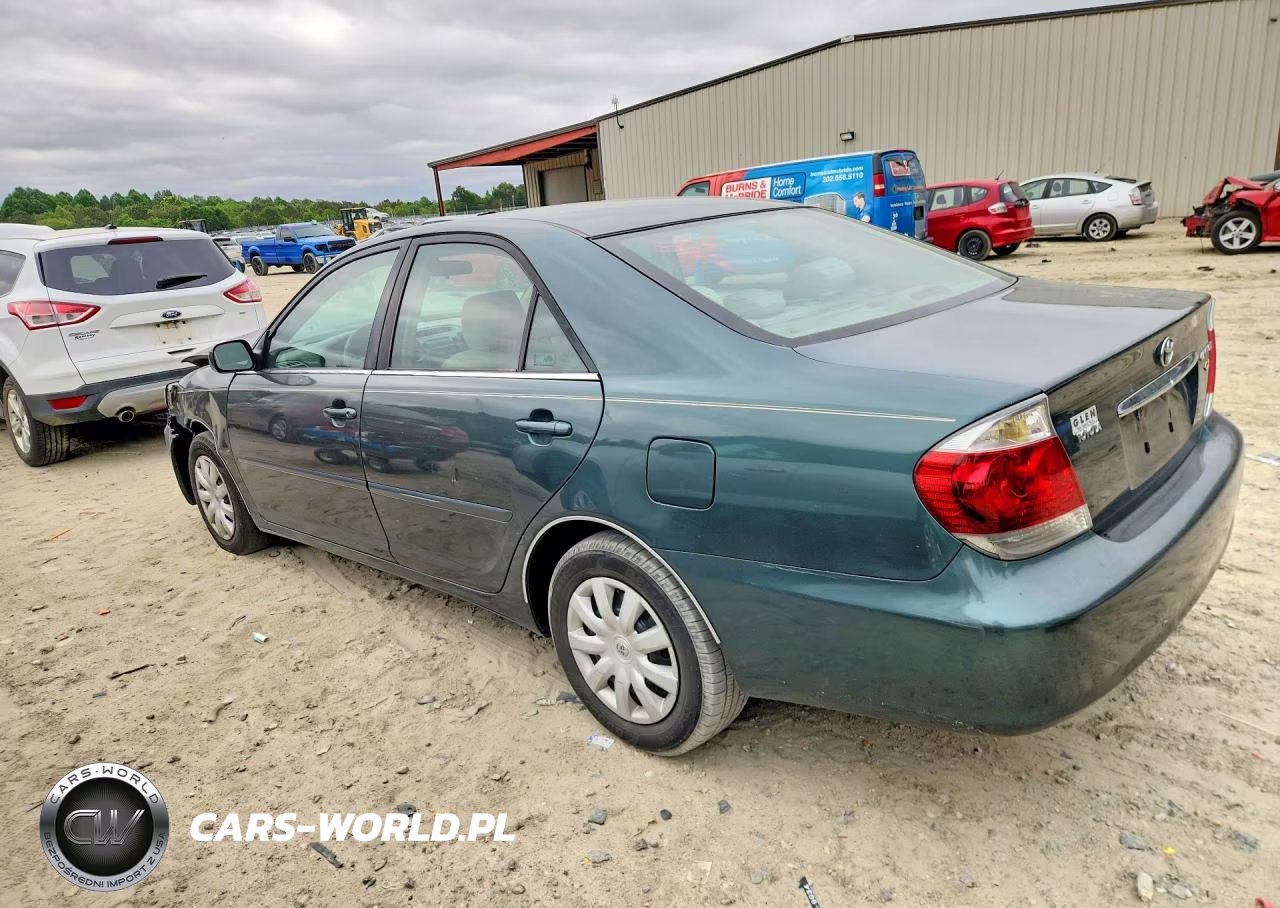 2005 Toyota Camry Le VIN:4T1BE32K65U044655 - 2