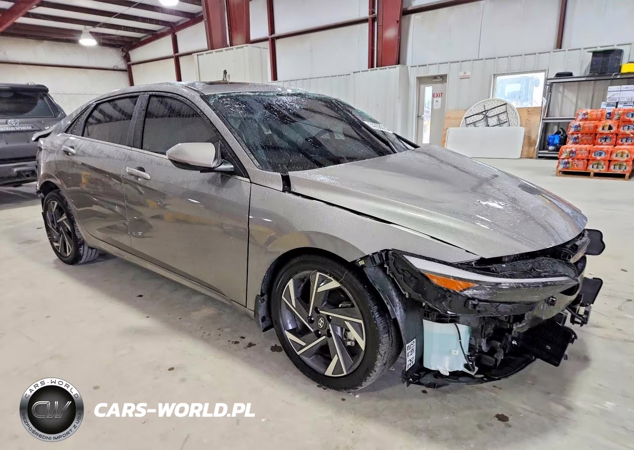 2025 Hyundai Elantra Limited VIN:KMHLP4DG8SU940030 - 4