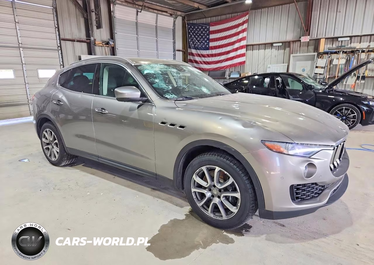 2017 Maserati Levante S VIN:ZN661YUA2HX195934 - 4