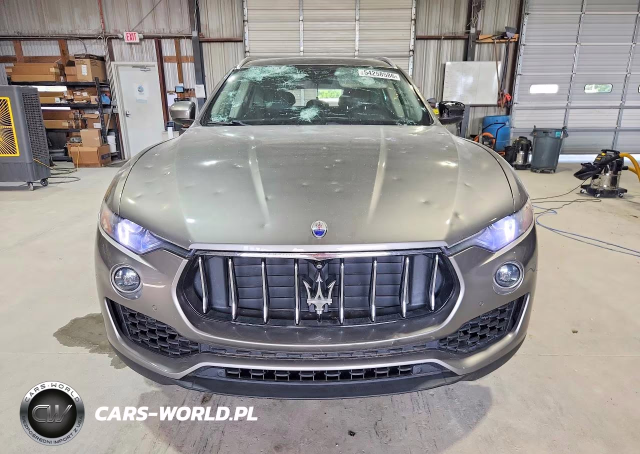 2017 Maserati Levante S VIN:ZN661YUA2HX195934 - 5