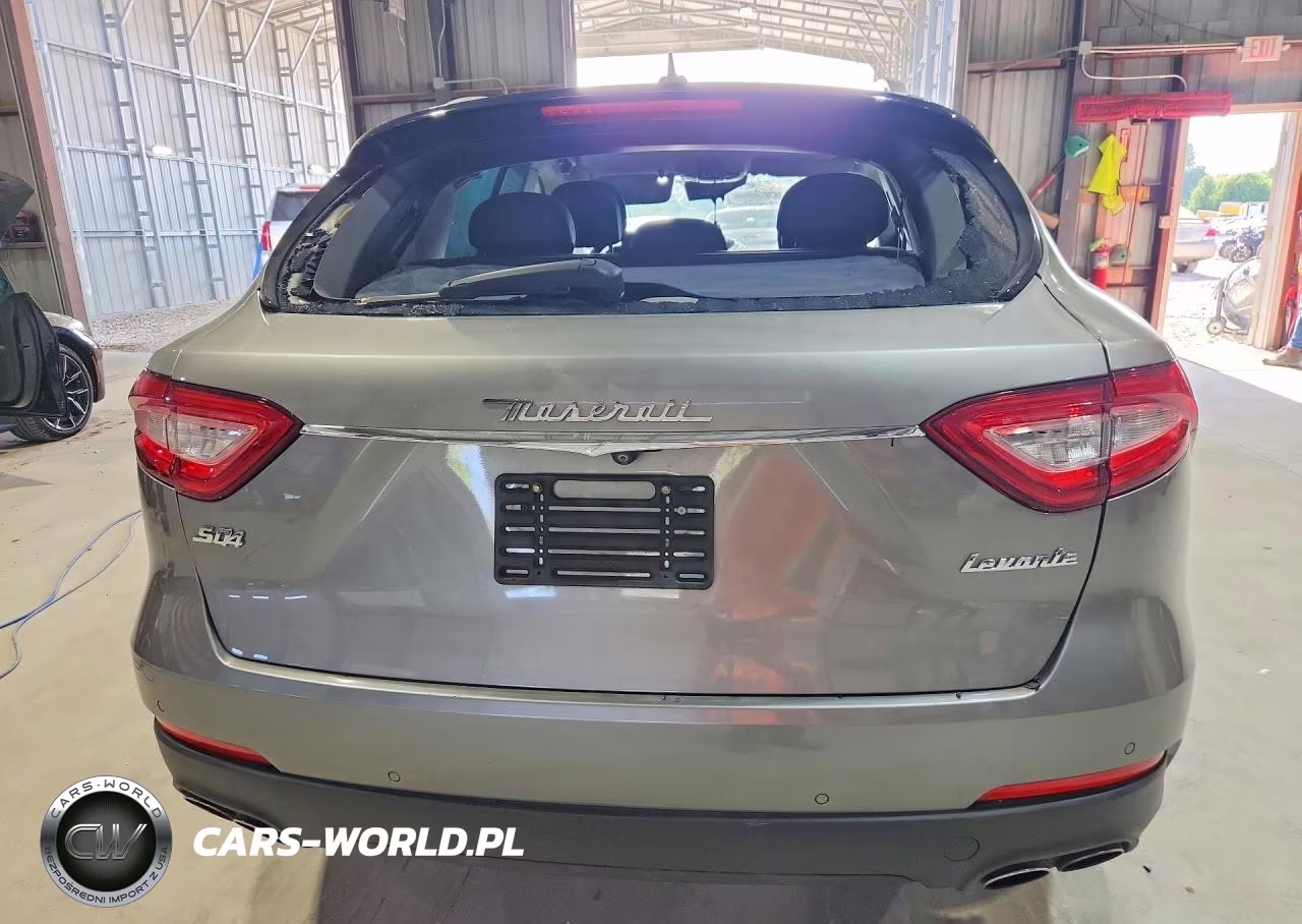 2017 Maserati Levante S VIN:ZN661YUA2HX195934 - 6
