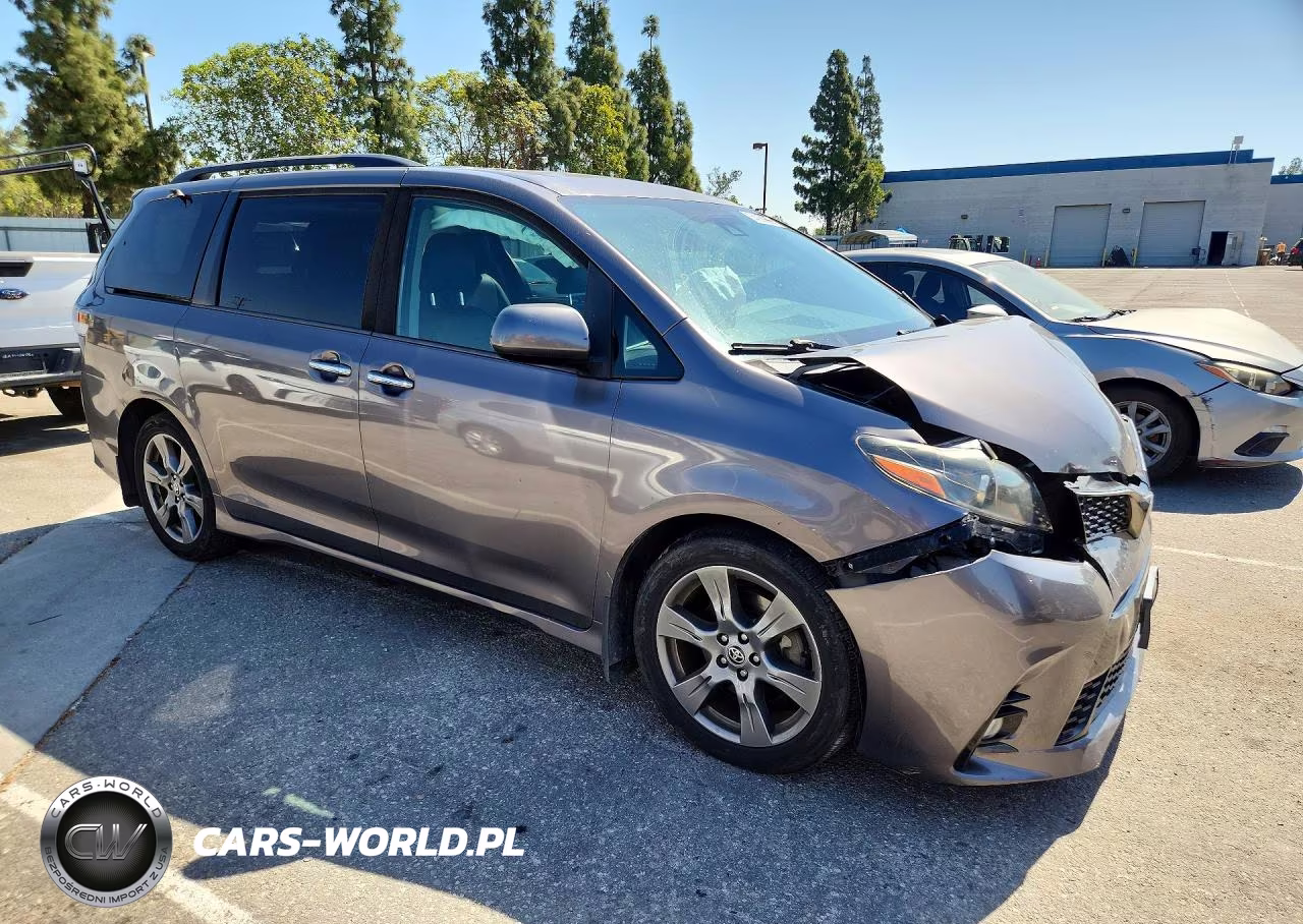 2020 Toyota Sienna Se Premium 8-Passenger VIN:5TDXZ3DCXLS087367 - 4