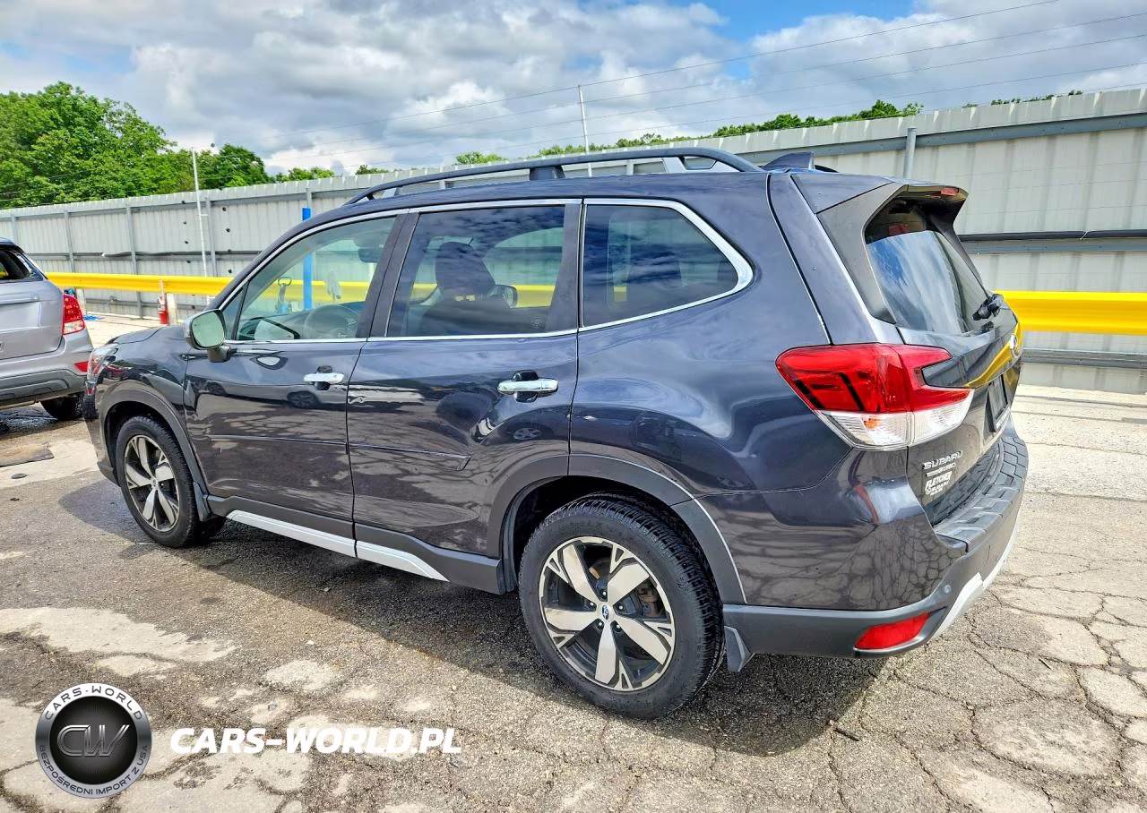 2019 Subaru Forester Touring VIN:JF2SKAWC9KH412286 - 2