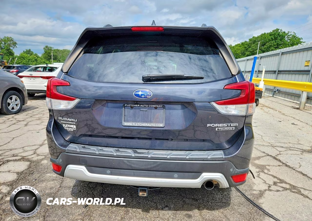 2019 Subaru Forester Touring VIN:JF2SKAWC9KH412286 - 6