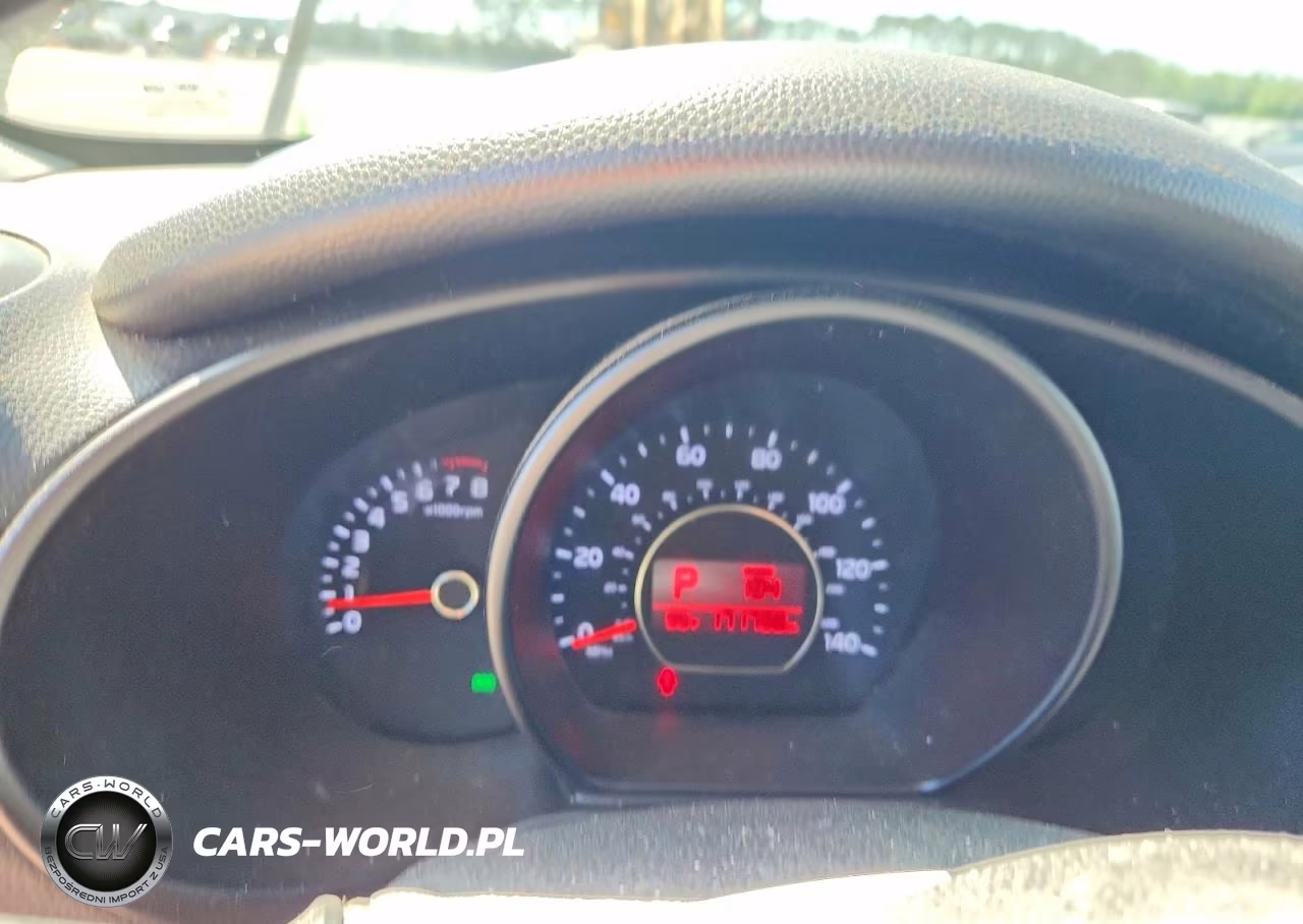 2016 Kia Soul Base VIN:KNDJN2A27G7828162 - 9