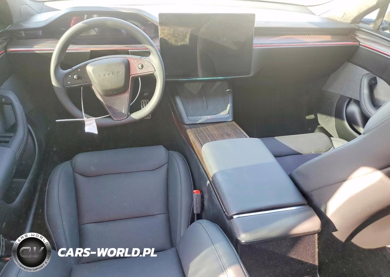 2026 Tesla Model S VIN:5YJSA1E57TF557140 - 8