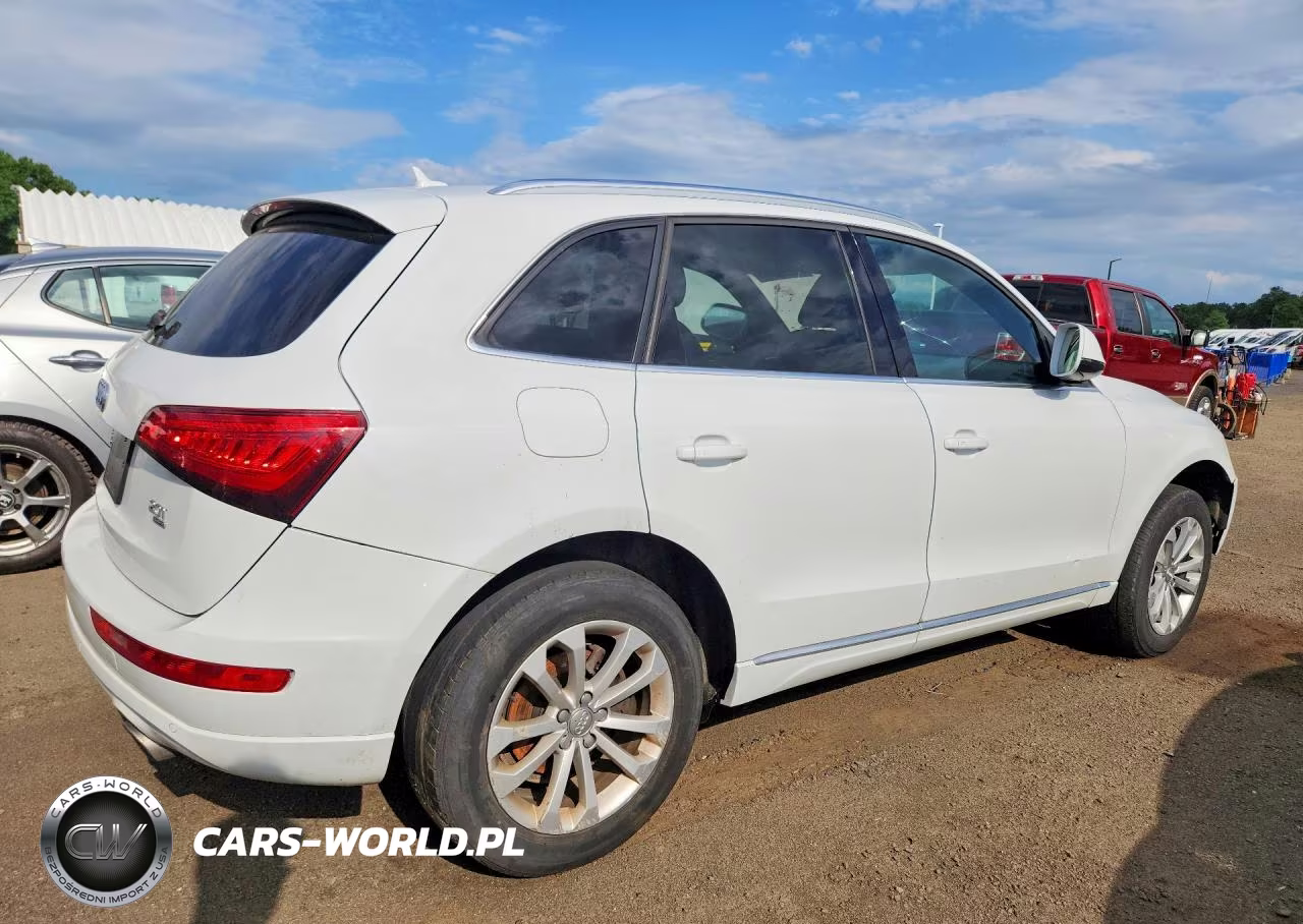 2014 Audi Q5 Premium Plus VIN:WA1LFAFP4EA004487 - 3