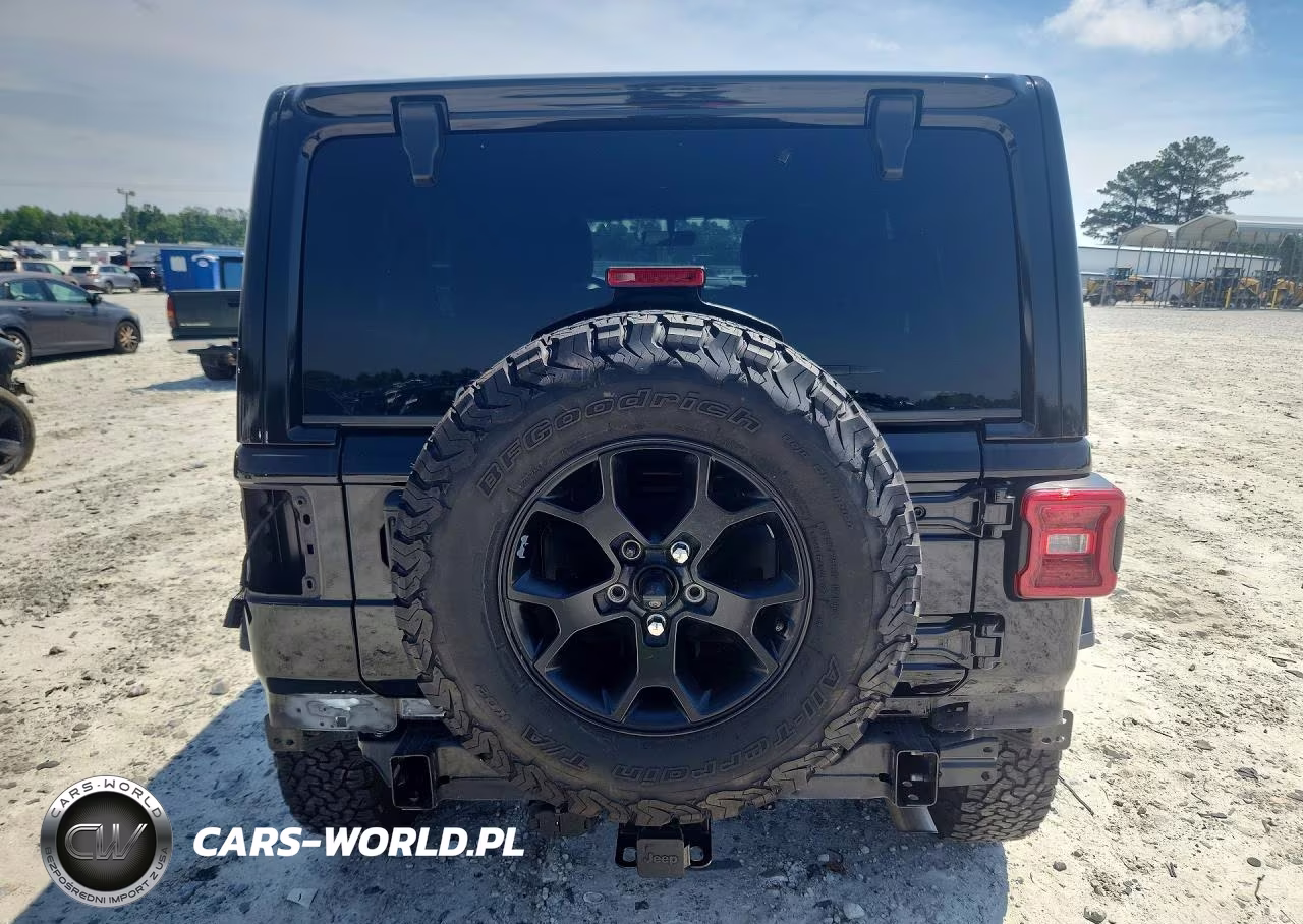 2018 Jeep Wrangler Unlimited Sahara VIN:1C4HJXEGXJW326756 - 6
