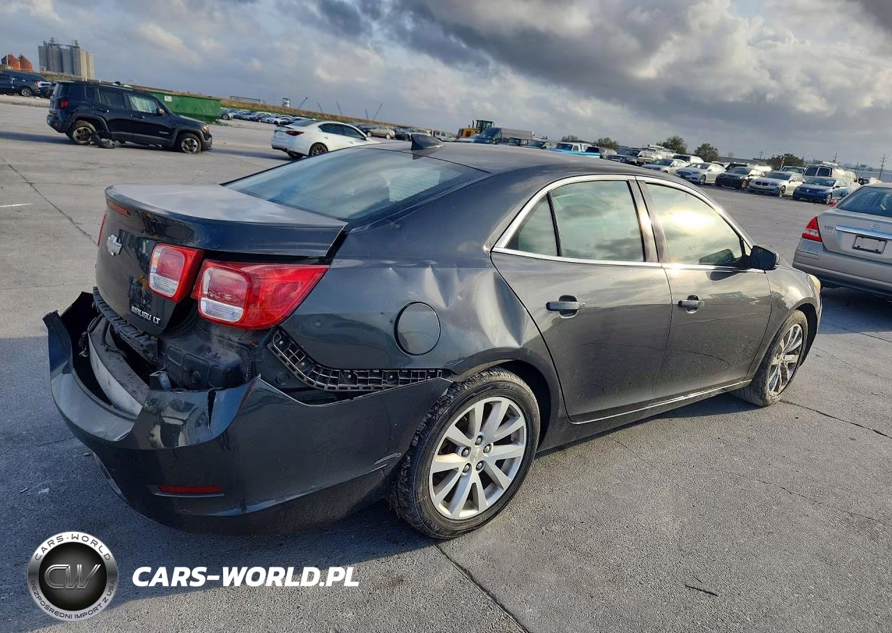 2015 Chevrolet Malibu 2Lt VIN:1G11D5SL3FF149207 - 3