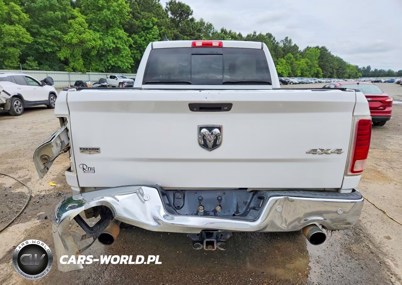 2014 Ram 1500 Laramie VIN:1C6RR7NMXES346495 - 6