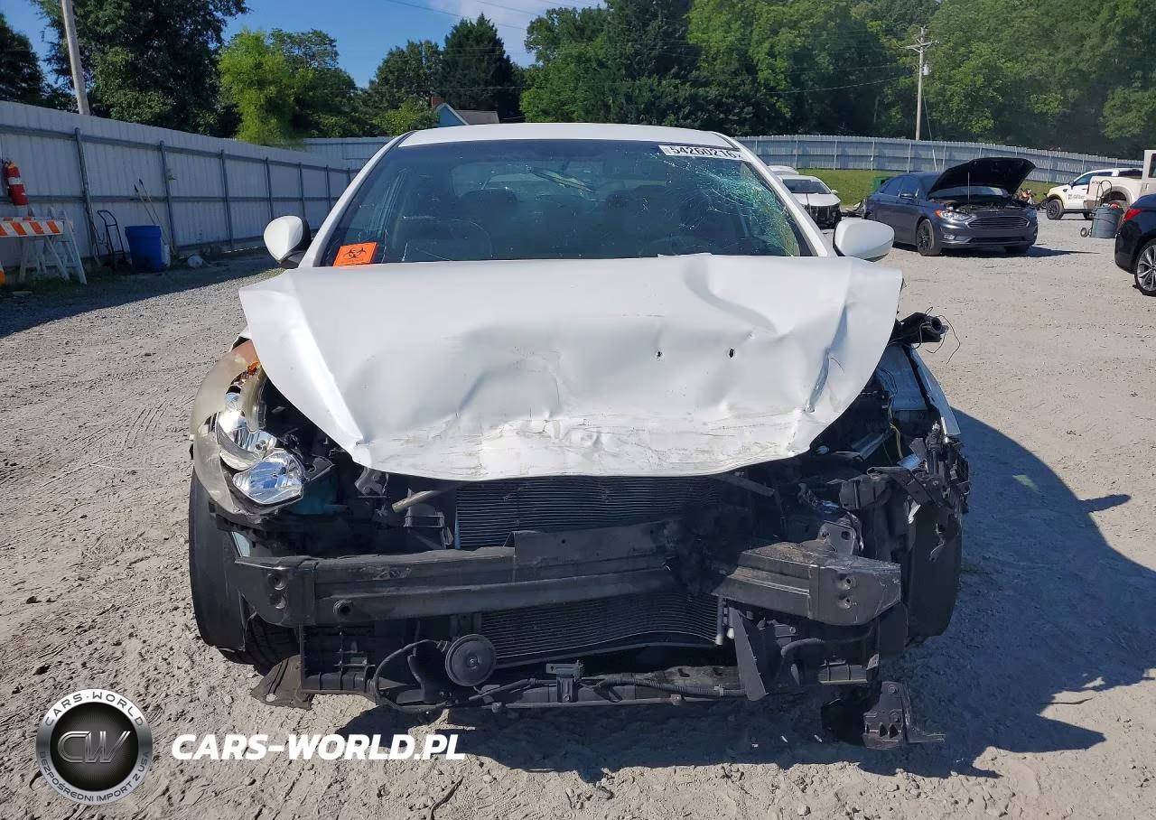 2013 Hyundai Elantra Gls VIN:5NPDH4AE2DH240929 - 5