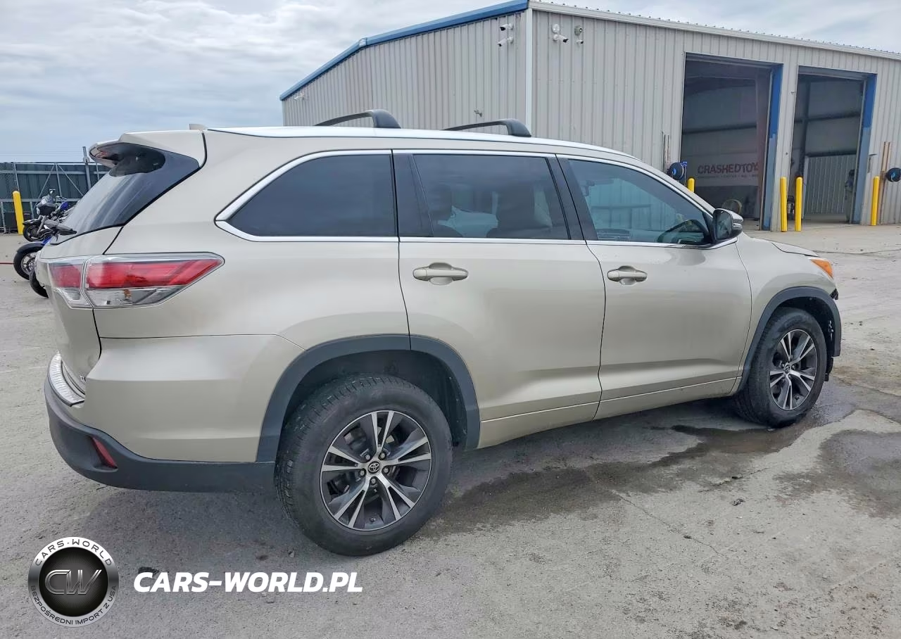 2016 Toyota Highlander Xle VIN:5TDKKRFH0GS143350 - 3