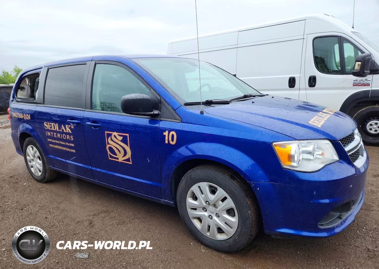 2018 Dodge Grand Caravan Se VIN:2C4RDGBG9JR255929 - 4