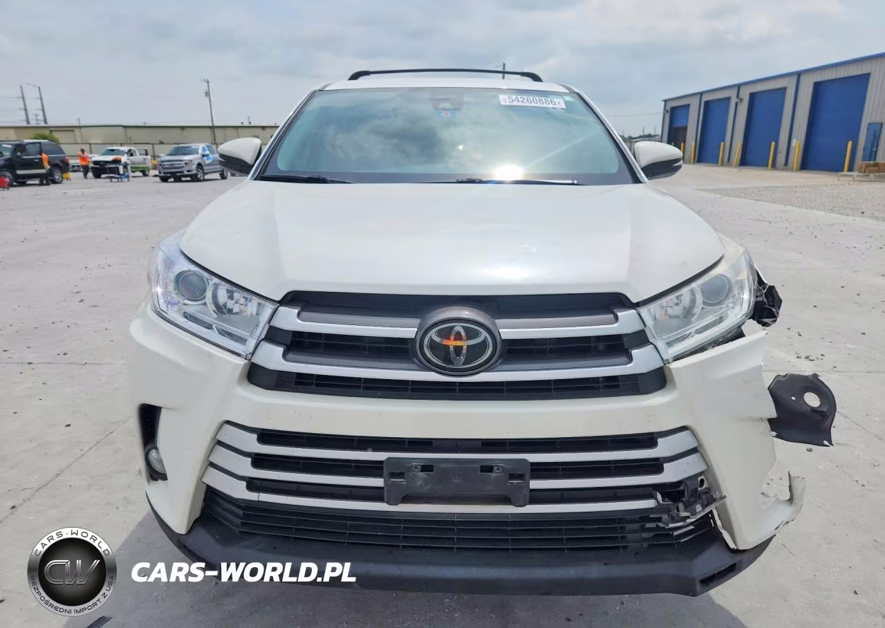 2019 Toyota Highlander Le Plus VIN:5TDZZRFH0KS311636 - 5