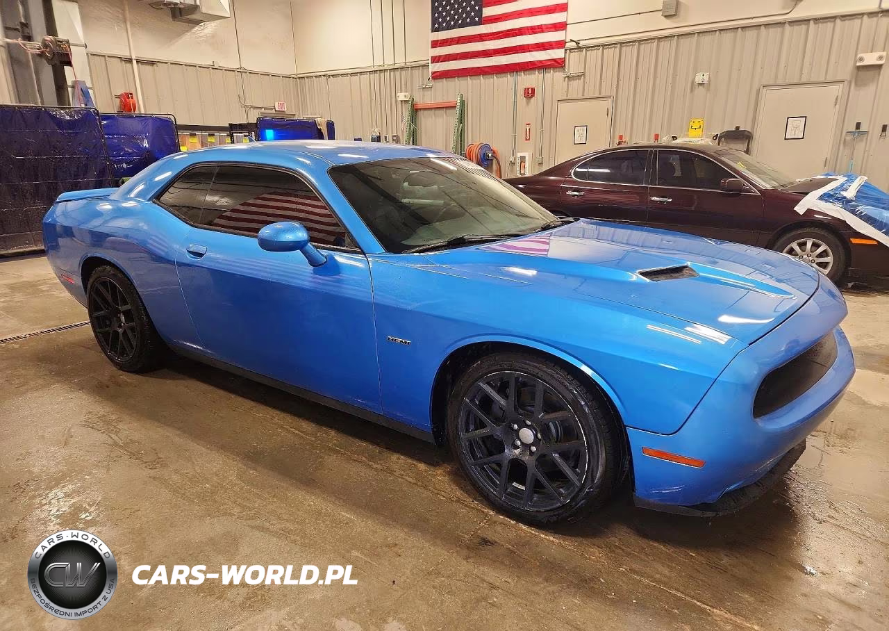 2015 Dodge Challenger Sxt Plus VIN:2C3CDZBT4FH924124 - 4