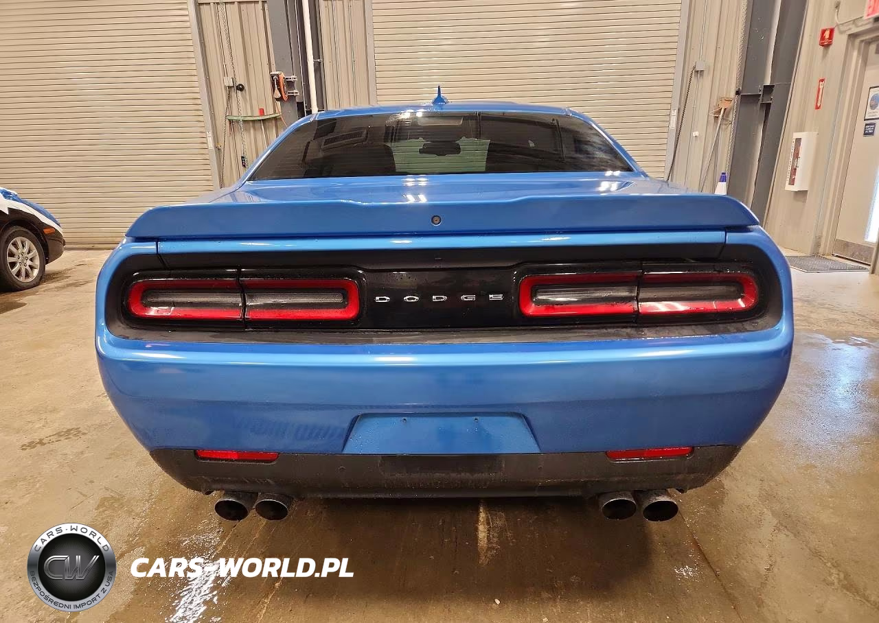 2015 Dodge Challenger Sxt Plus VIN:2C3CDZBT4FH924124 - 6