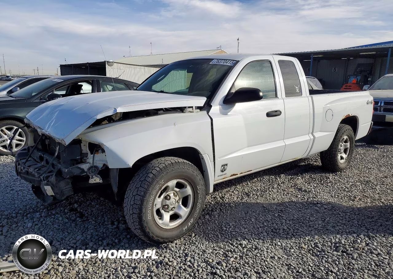 2005 Dodge Dakota St