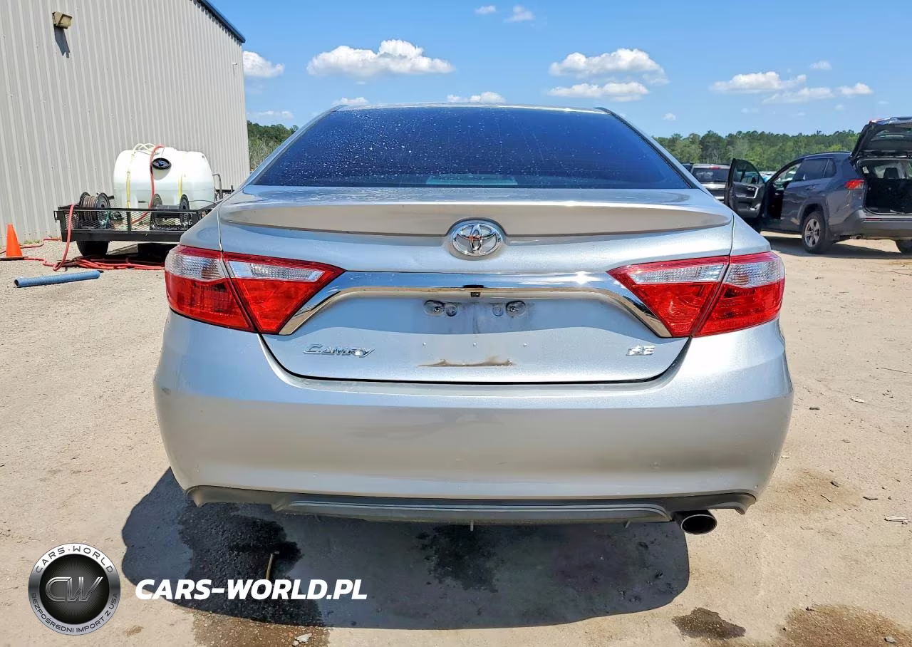 2015 Toyota Camry Se VIN:4T1BF1FK3FU053682 - 6