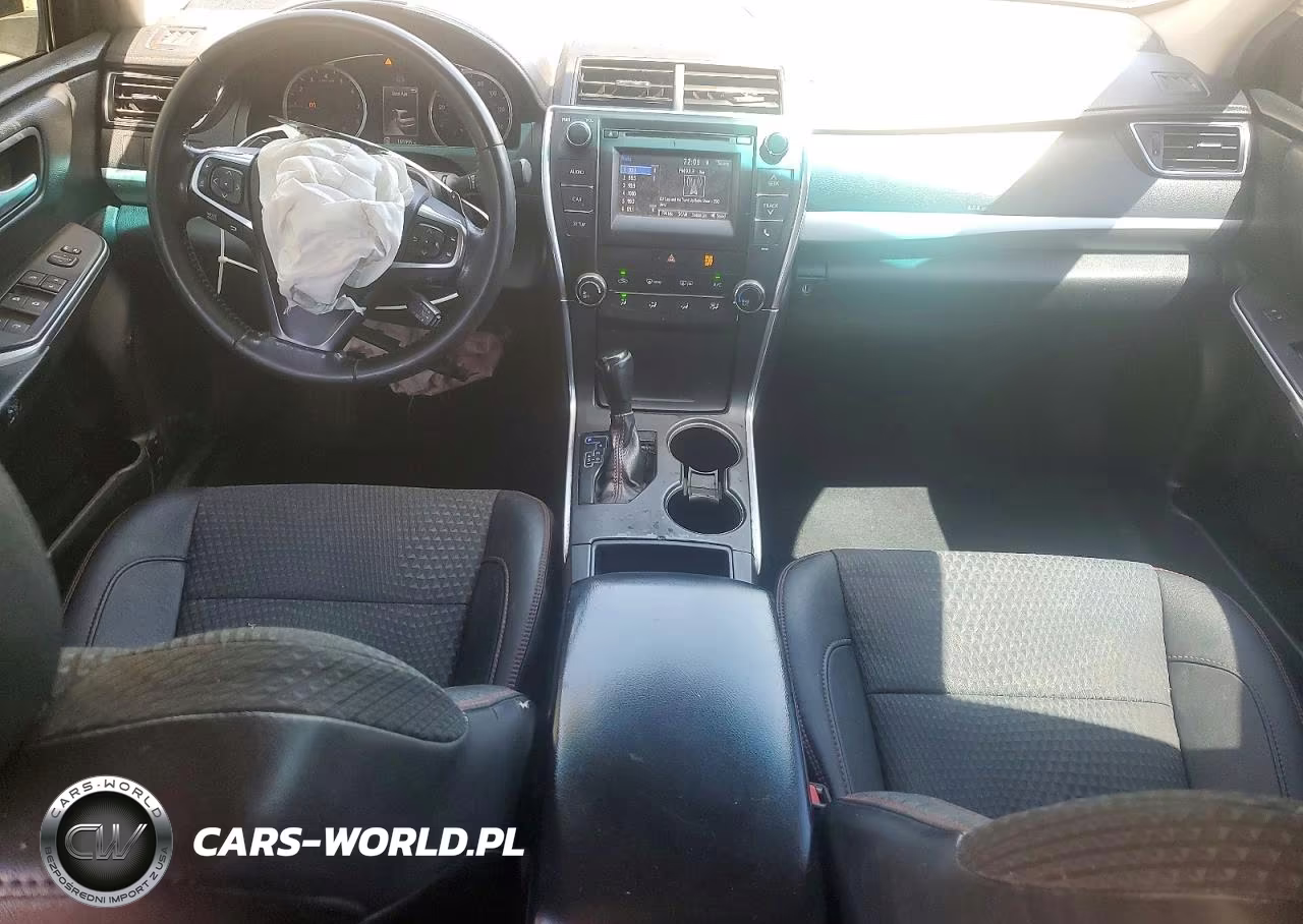 2015 Toyota Camry Se VIN:4T1BF1FK3FU053682 - 8