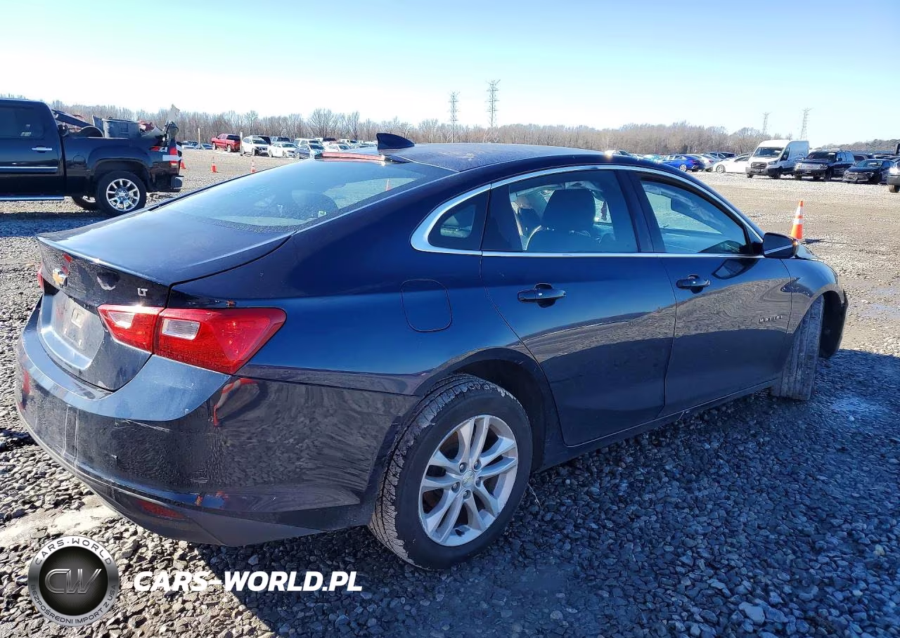2016 Chevrolet Malibu Lt VIN:1G1ZE5ST4GF354214 - 3