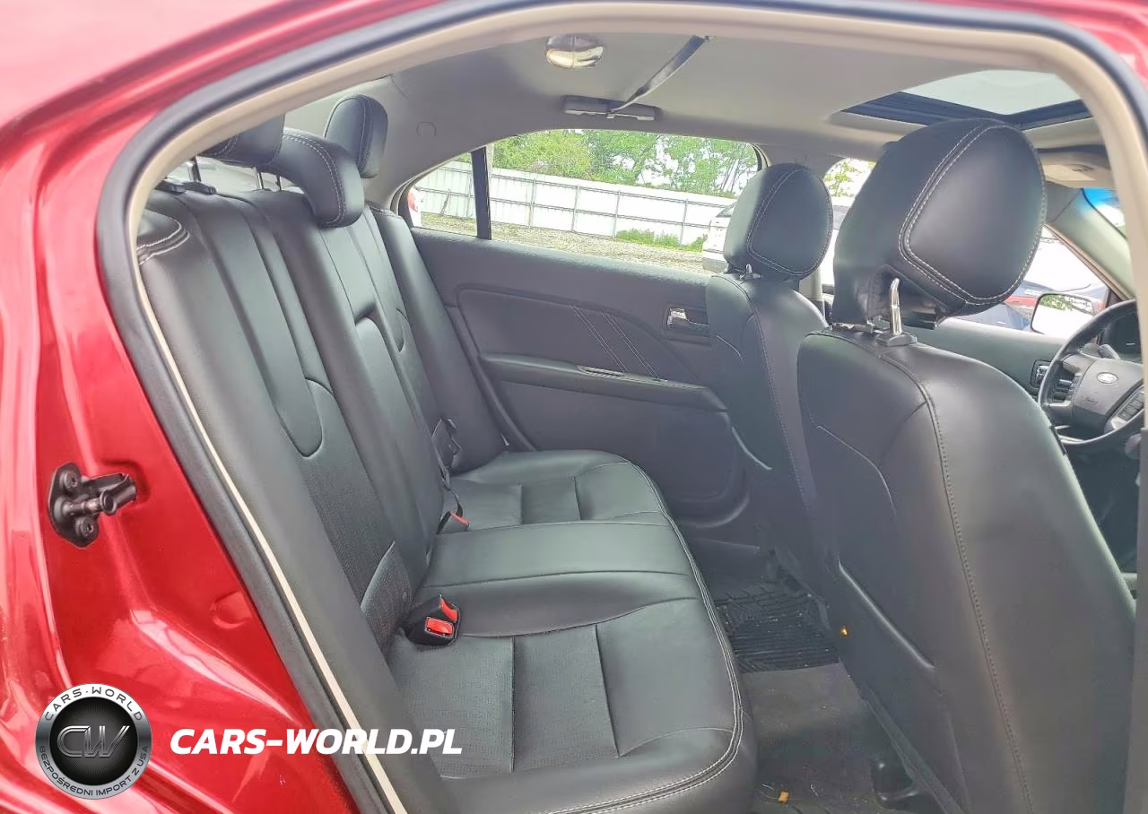 2012 Ford Fusion Sport VIN:3FAHP0KC1CR375217 - 10