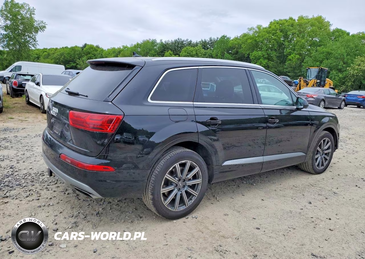 2019 Audi Q7 Premium Plus VIN:WA1LAAF75KD009271 - 3