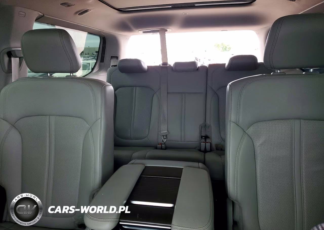 2022 Jeep Grand Wagoneer Series I VIN:1C4SJVEJXNS109856 - 10