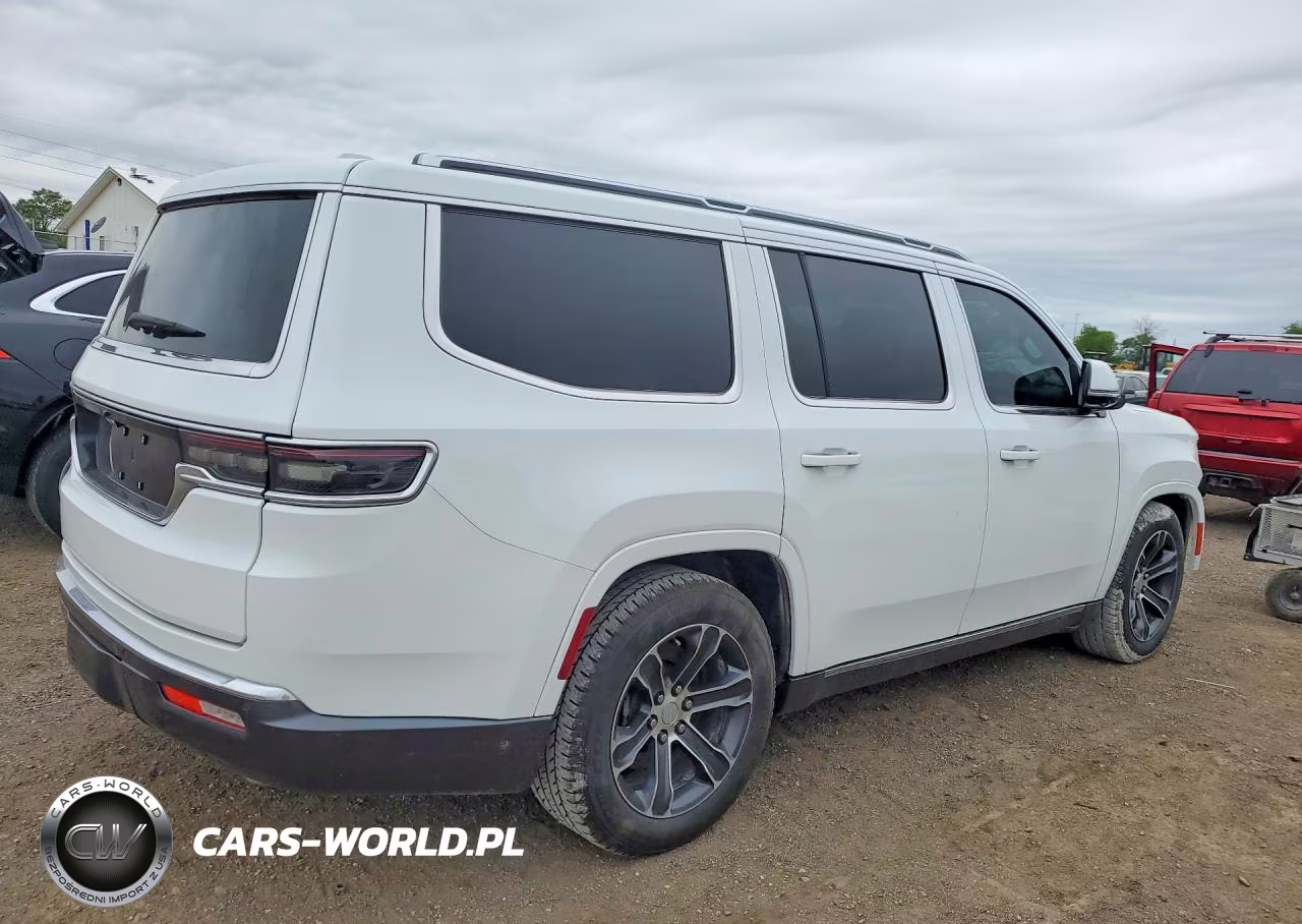 2022 Jeep Grand Wagoneer Series I VIN:1C4SJVEJXNS109856 - 3