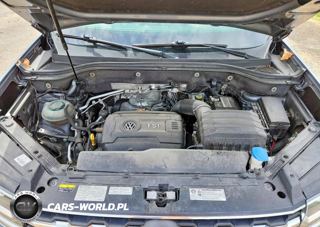 2019 Volkswagen Atlas S VIN:1V2AP2CAXKC555215 - 12