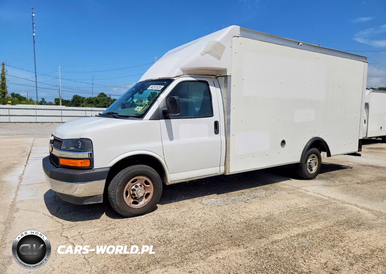 2022 Chevrolet Express Delivery Truck – zdjęcie 1 z 13